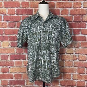 Reyn Spooner Button Down Short Sleeve Green White Aztec Patterned Shirt Size XL